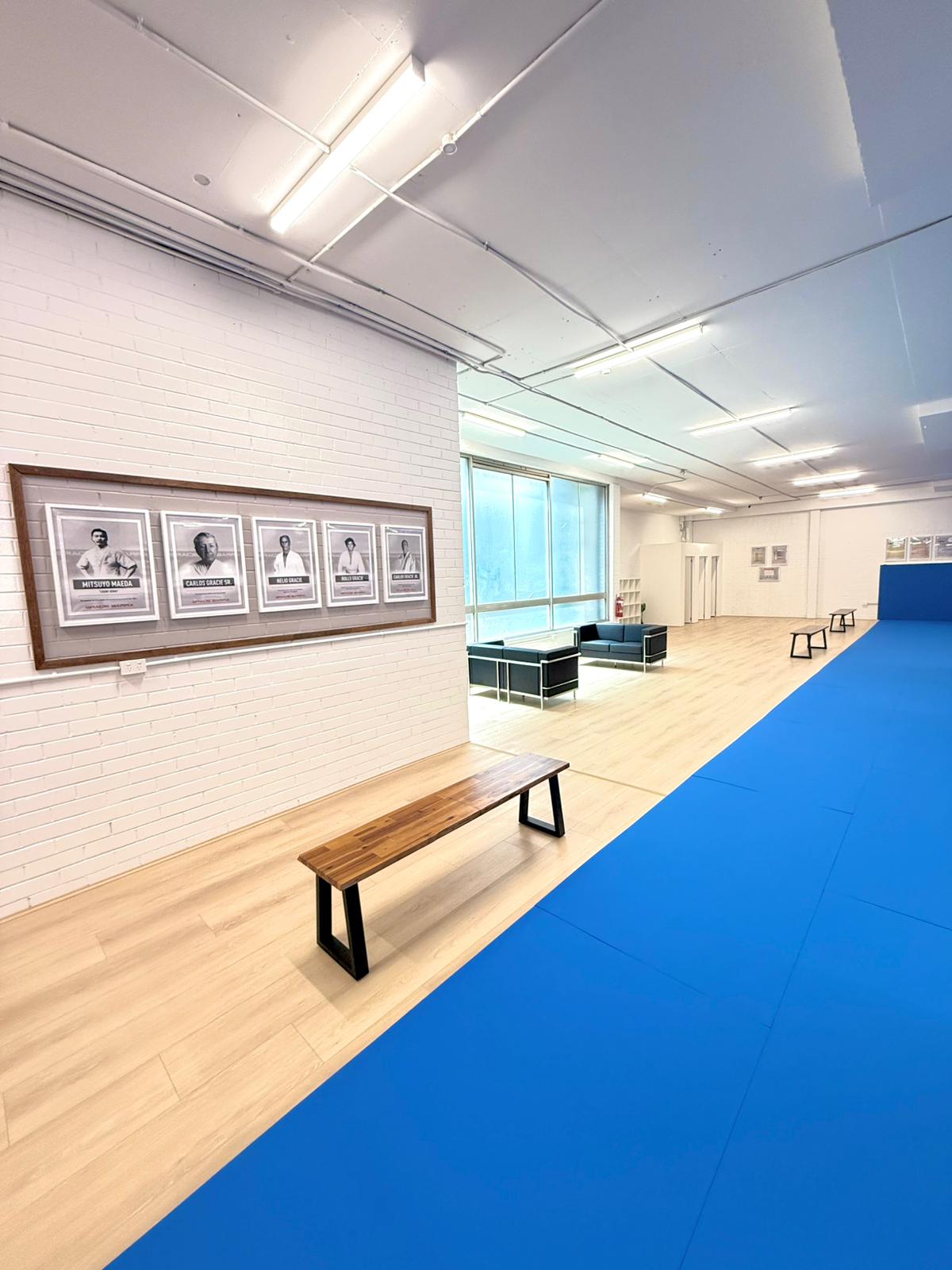 Comfortable student and family lounge area at Gracie Barra Artarmon